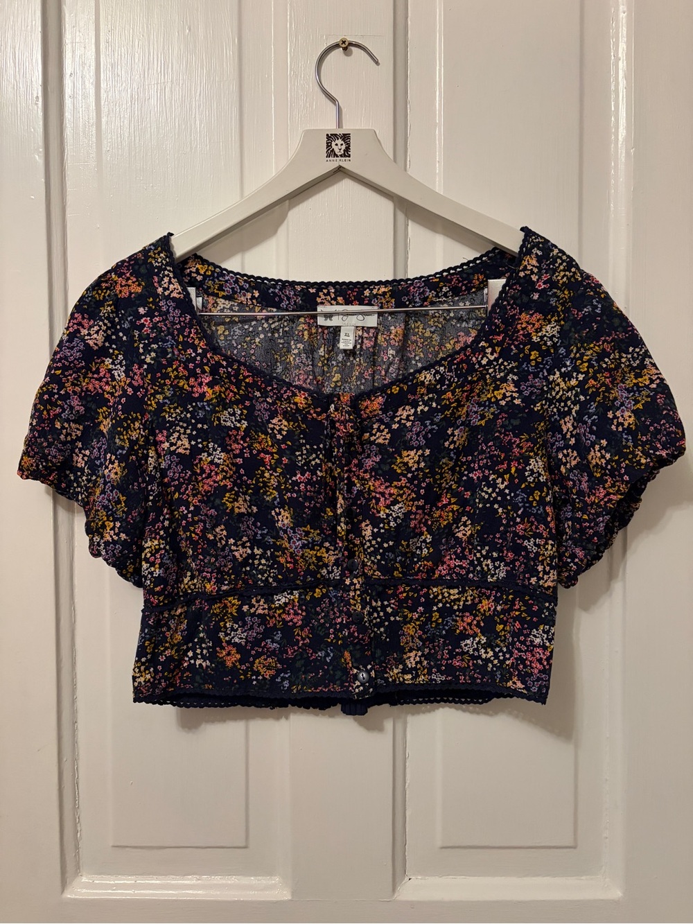 Floral Short Sleeve Cropped Peasant Floral Blouse